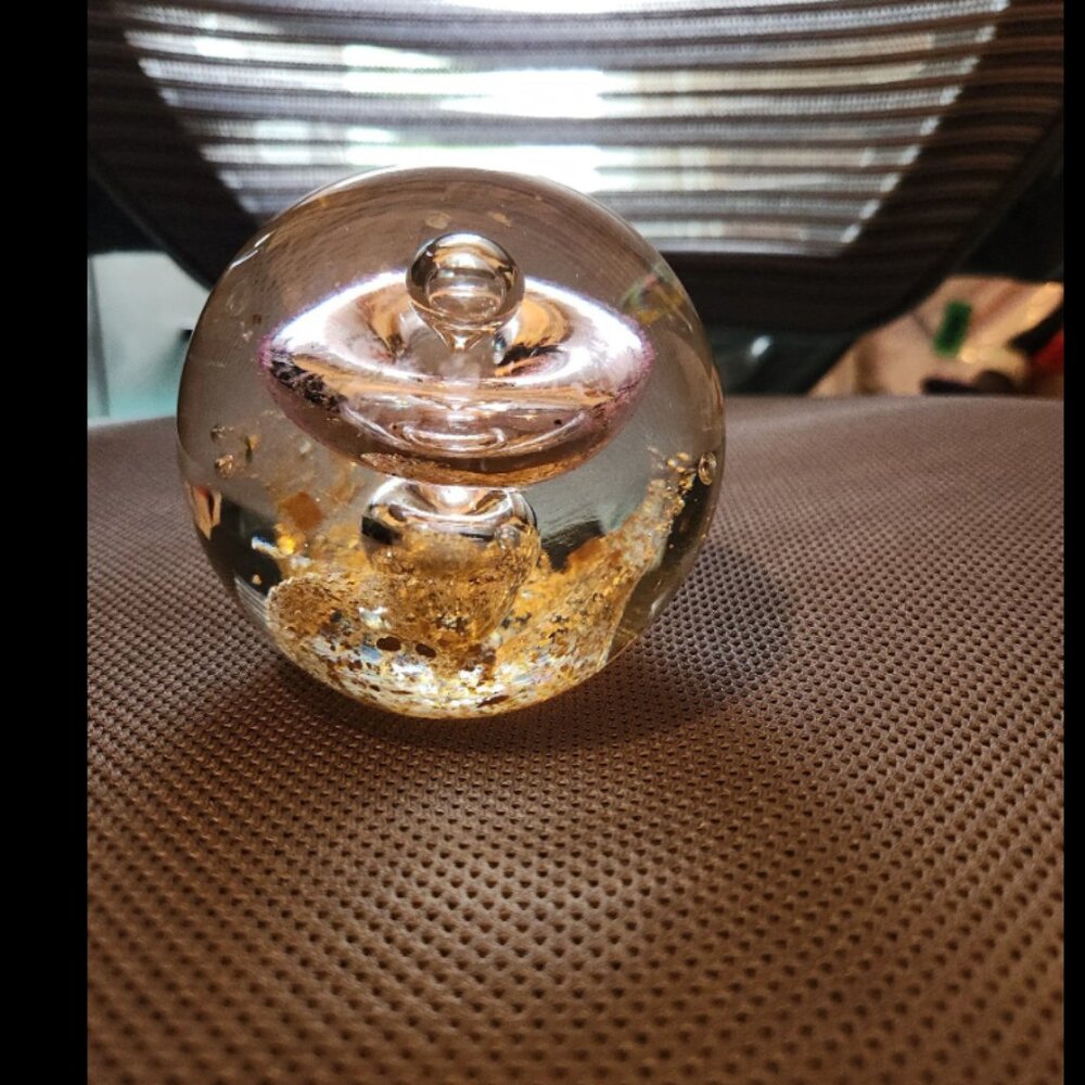 Mid-Century Murano Glass, pink & Gold Dust Paperweight, 1970s .
